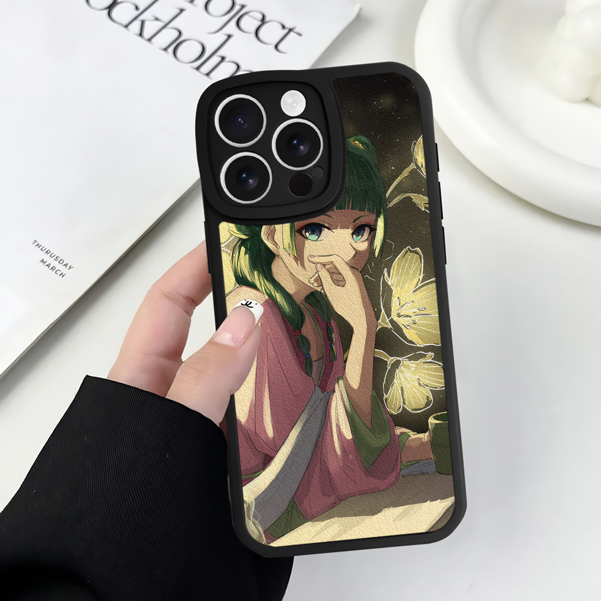 （画像用） 薬屋のひとりごと The Apothecary Diaries 【iPhone 16シリーズ対応】シリコンスマホケース（レザー調） 材質：シリコン